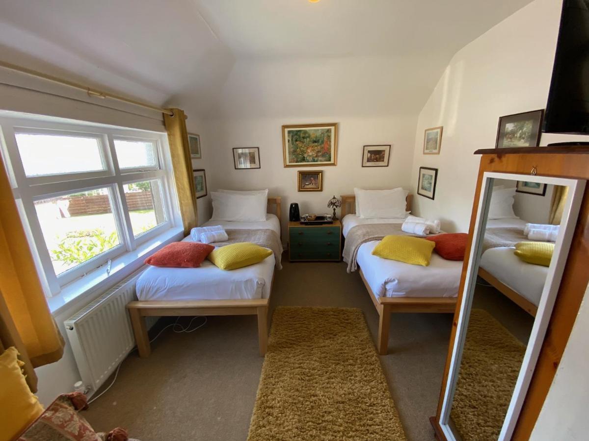 Bosta B&B Інвернесс Екстер'єр фото